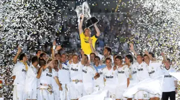 نحتفل بمرور 14 عامًا على الدوري الإسباني الـ32 لريال مدريد